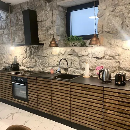 Opatija Studio Garden Oasis By The Beach Apartment *